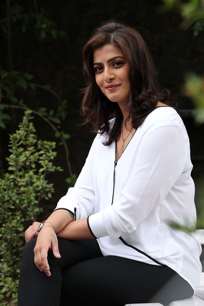Beautiful Tamil Actress Varalaxmi Sarathkumar Long Hair In White Shirt Jeans