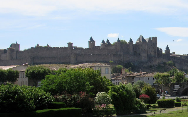 Ruta en coche por el País-Cátaro-Francia Carcassone. Ruta por el País de los Cátaros. Francia