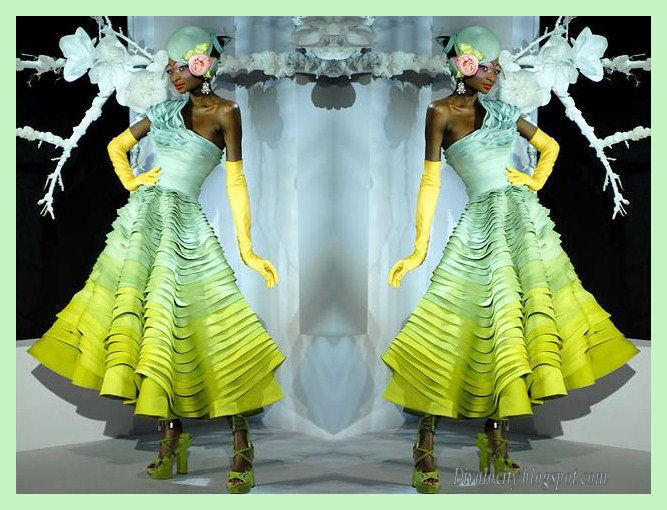 Afrolistas and the City??? Glamtastic FlashbackDebra Shaw for Christian