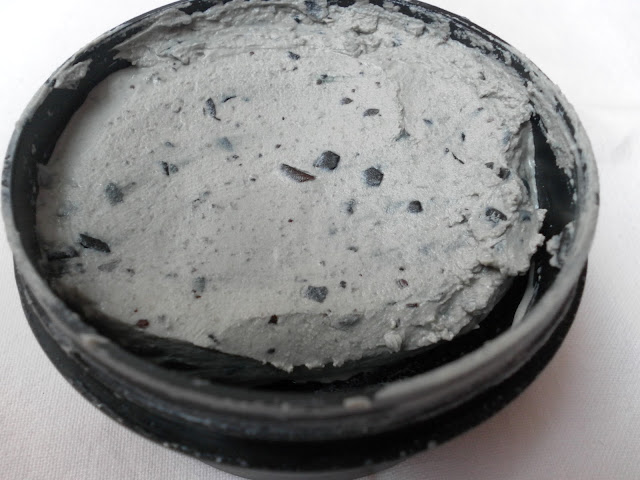 A picture of Lush Catastrophe Cosmetic Fresh Face Mask