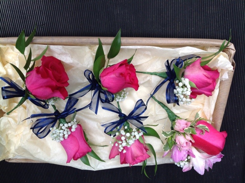 Tolly's Flowers Beautiful Buttonholes