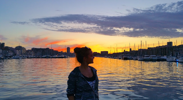 Il tramonto dal Vecchio Porto a Marsiglia - foto di Elisa Chisana Hoshi