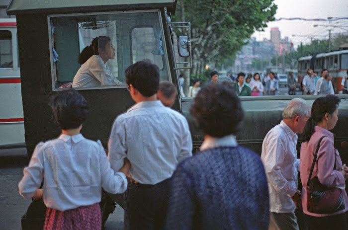 Shanghai, rue de Nankin, © L. Gigout, 1990