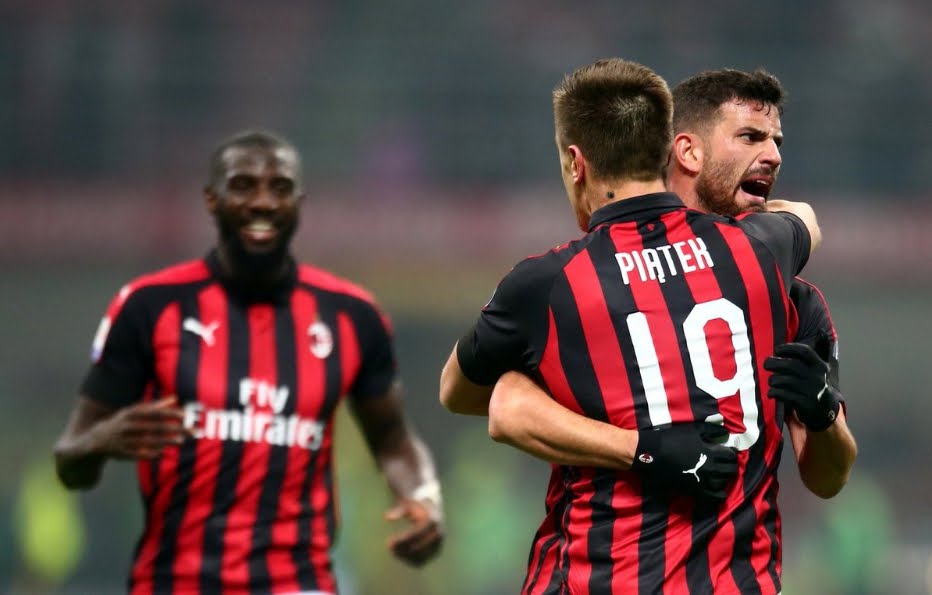 Serie A: Il Milan torna al 4° posto in classifica: 3-0 al Cagliari.