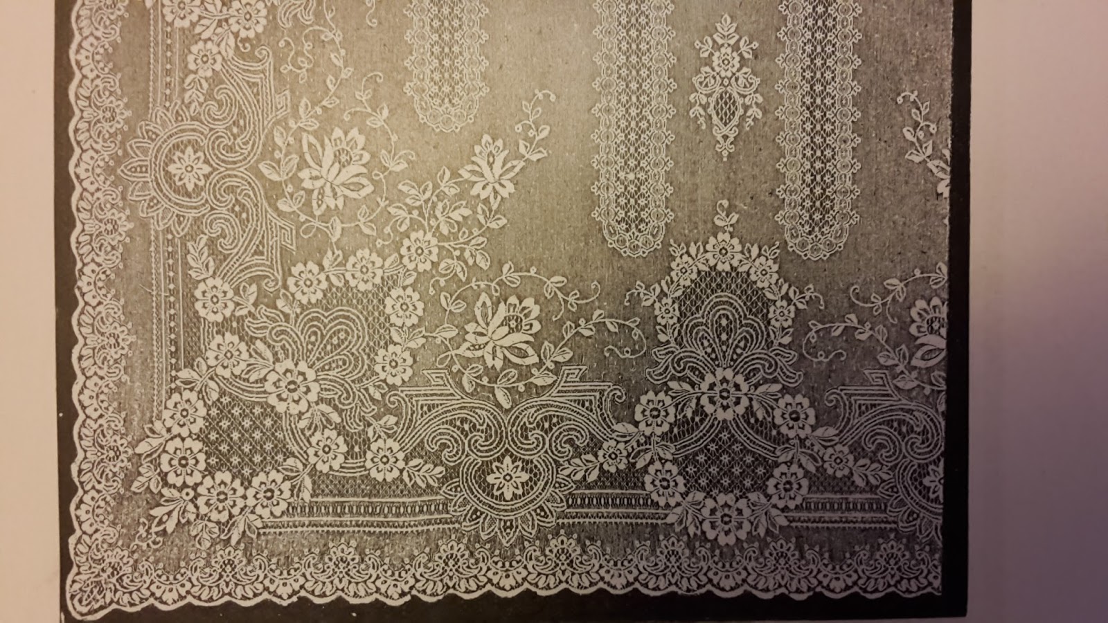 lacethread Special Nottingham lace curtain parcels