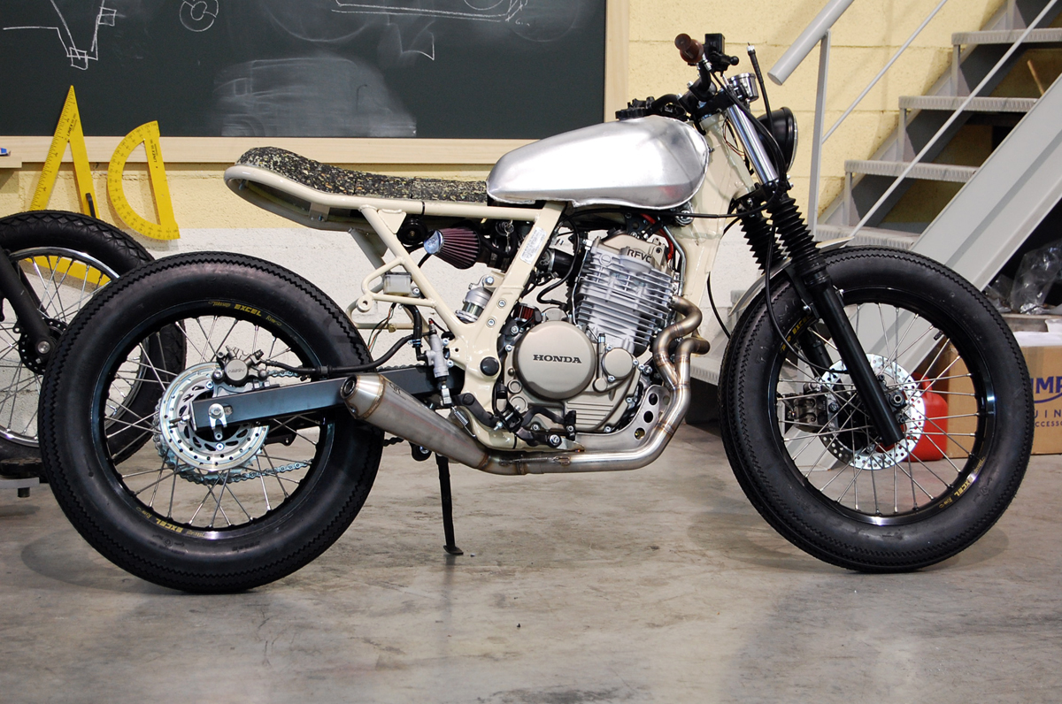 suzuki 250 dirt bike