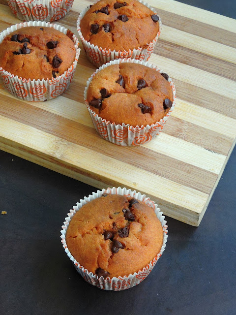 Wholewheat Chocolate Chips Muffins