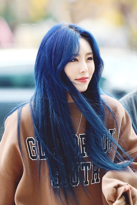 [PANN] Bu yıl saçını maviye boyamış ünlüler