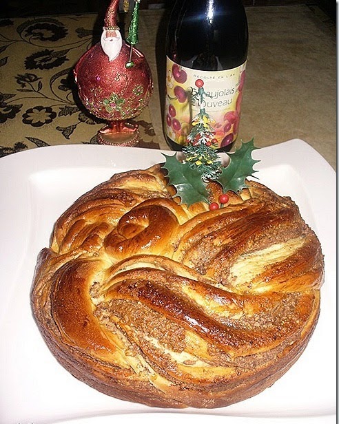 Τσουρέκια της πασχαλιάς