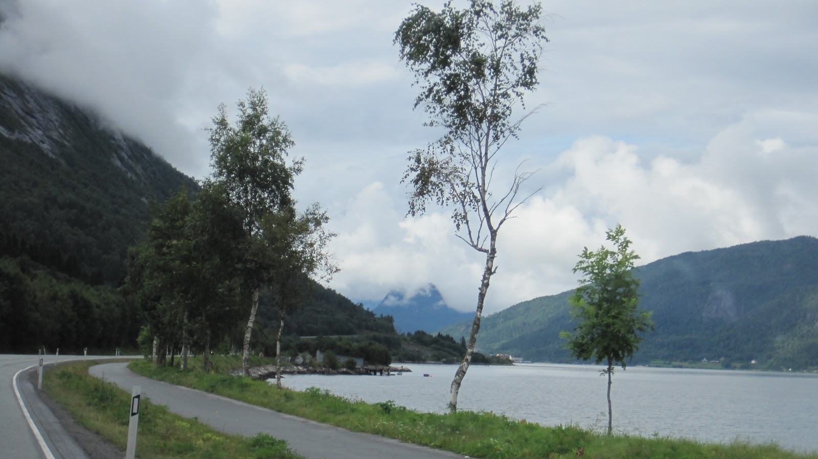 Marit og Jarl Bilder. 2011 august. Romsdalen