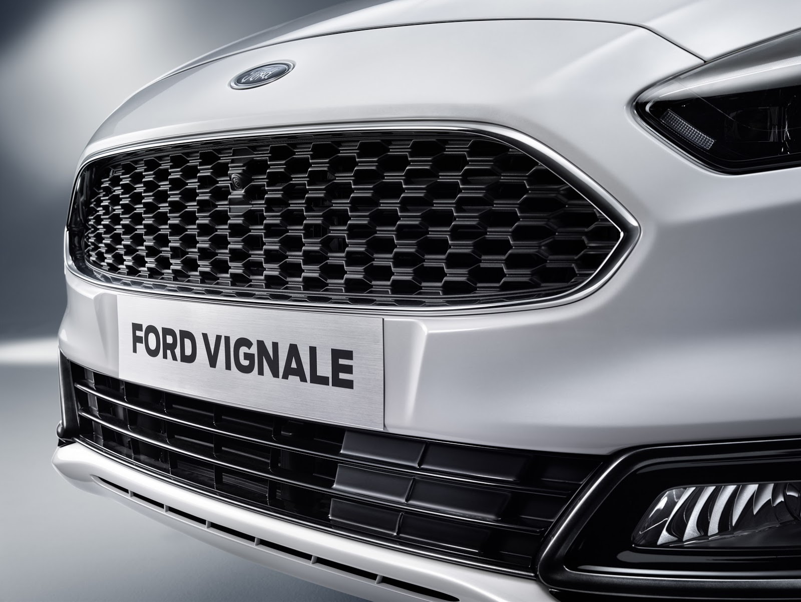 Ford Luxes Up Edge, Kuga, Mondeo & S-MAX With Vignale ...