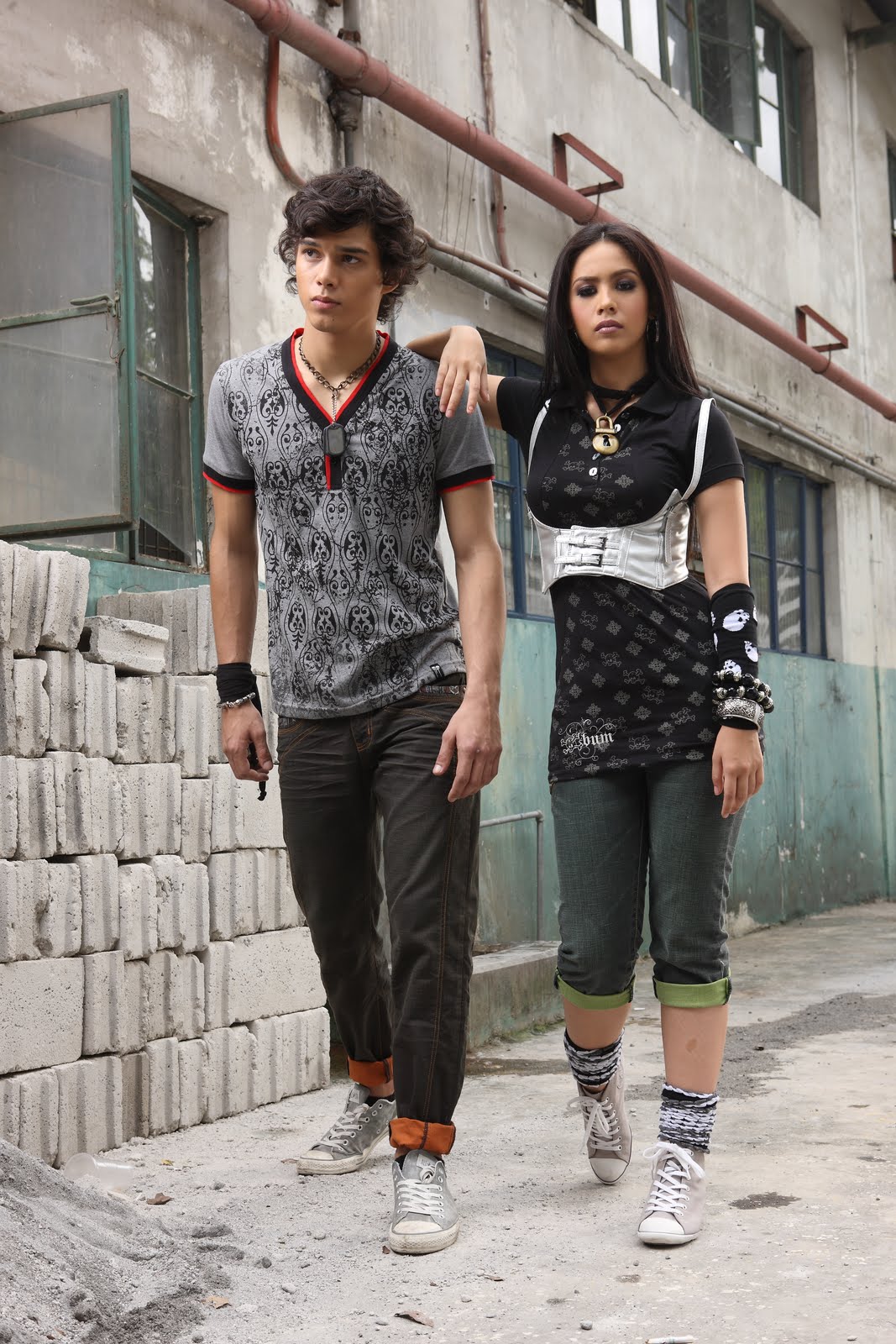 free online clothes Equipment Clothing Awaits You