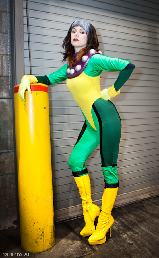 Metal Rocks and Girls: X Men - Rogue #Cosplay X Men Girls Cosplay
