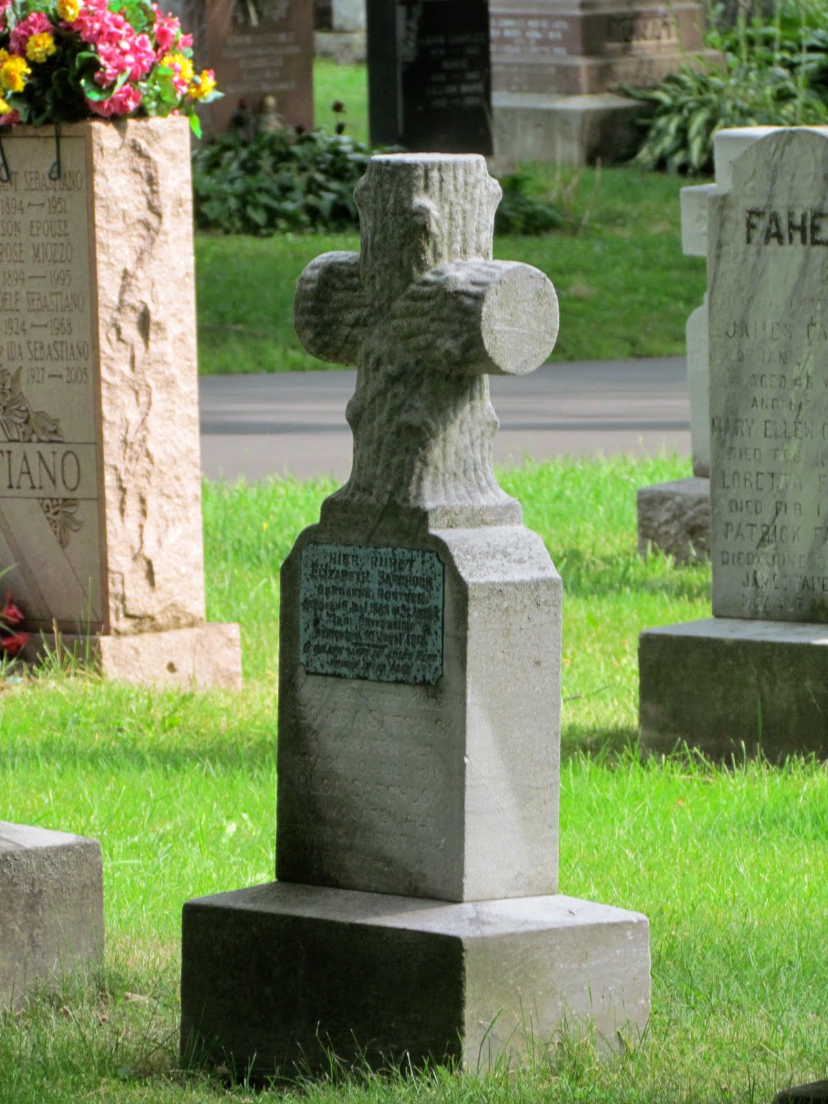 OECODOMIC / a photo blog about architectural details and urban