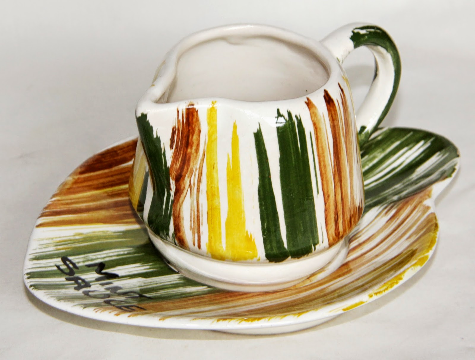 Curio Gifts Vintage Handpainted Mint Sauce Jug & Saucer Devon?