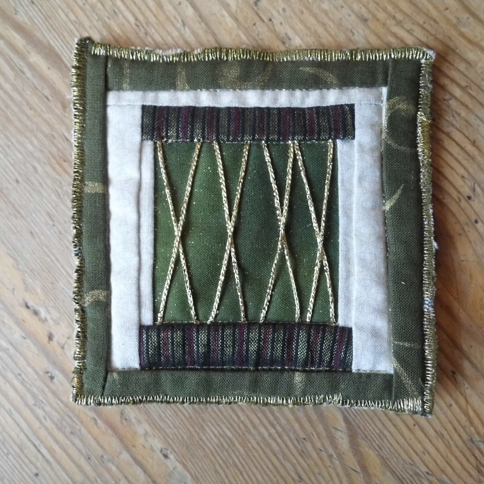 Kate's Quilting (and other arty stuff) Advent Calendar, Day 3 Drum