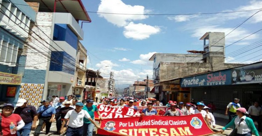 UGEL San Martín realiza paro de 24 horas para apoyar huelga magisterial - Tarapoto UGEL San Martín realiza paro de 24 horas para apoyar huelga magisterial - Tarapoto
