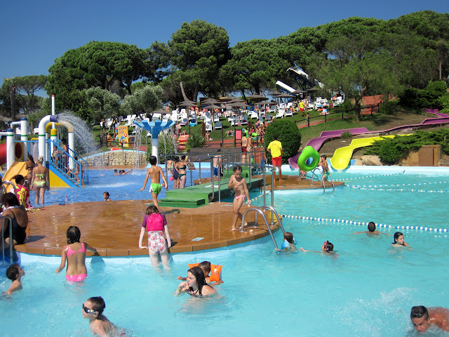 Аквапарк Marineland