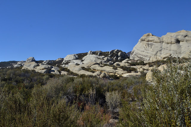 more white rocks
