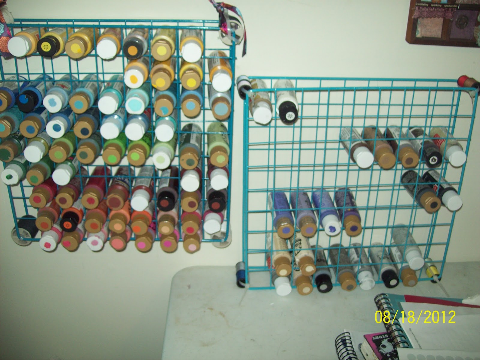 **The Craft Donkey**: Tutorial- Wire Rack Paint Holder