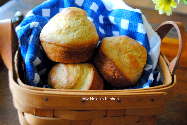 Corn Muffins de Provence at Miz Helen's Country Cottage