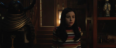 Annabelle Comes Home Movie Image 8