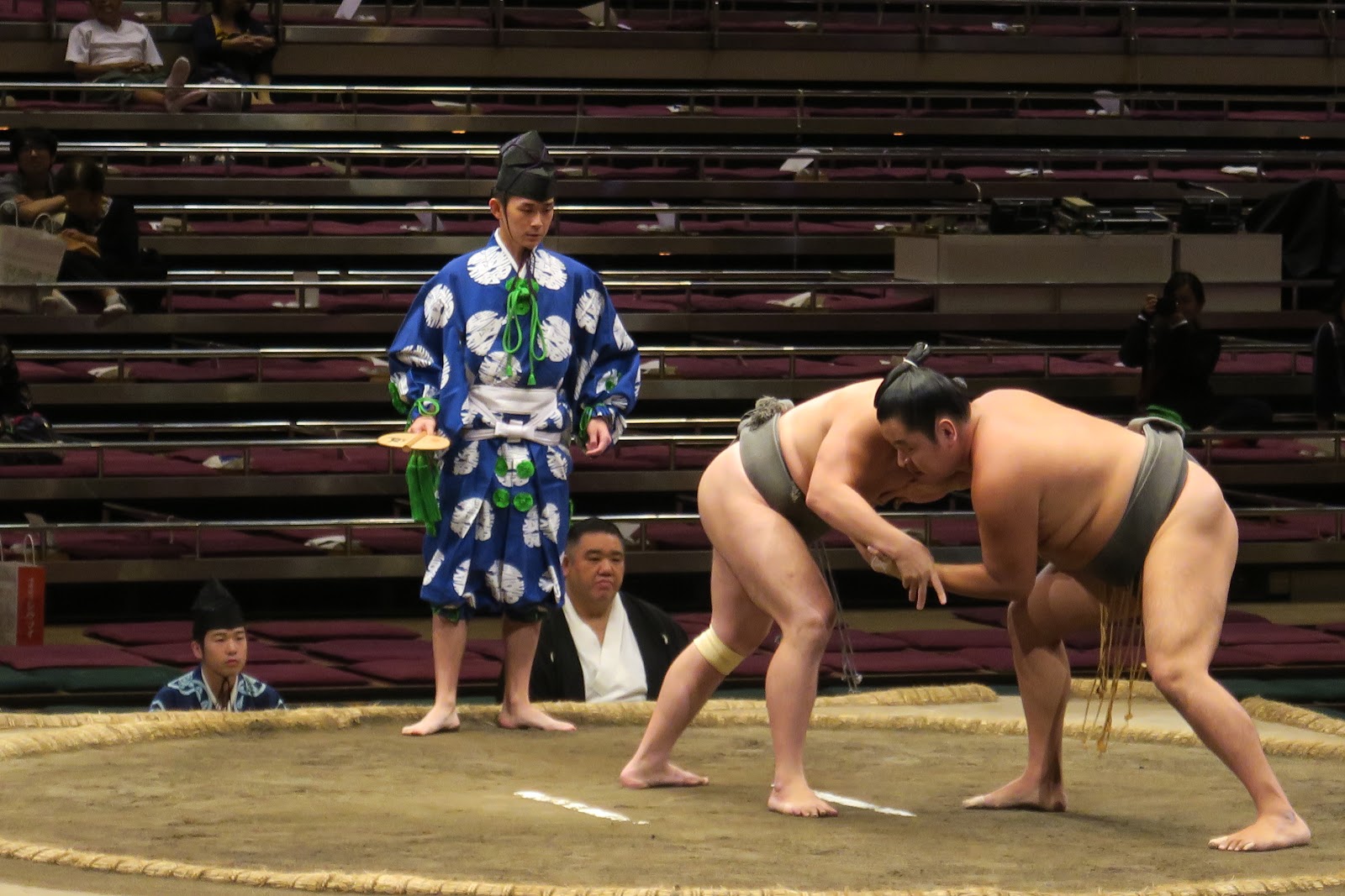 Rules of Sumo; Simple and to know before watching Sumo