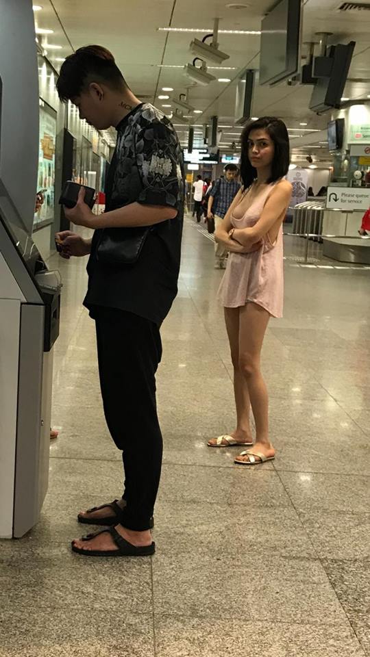 S M Ong: Dear side boob-revealing tank top woman in ATM queue at Somerset  MRT station
