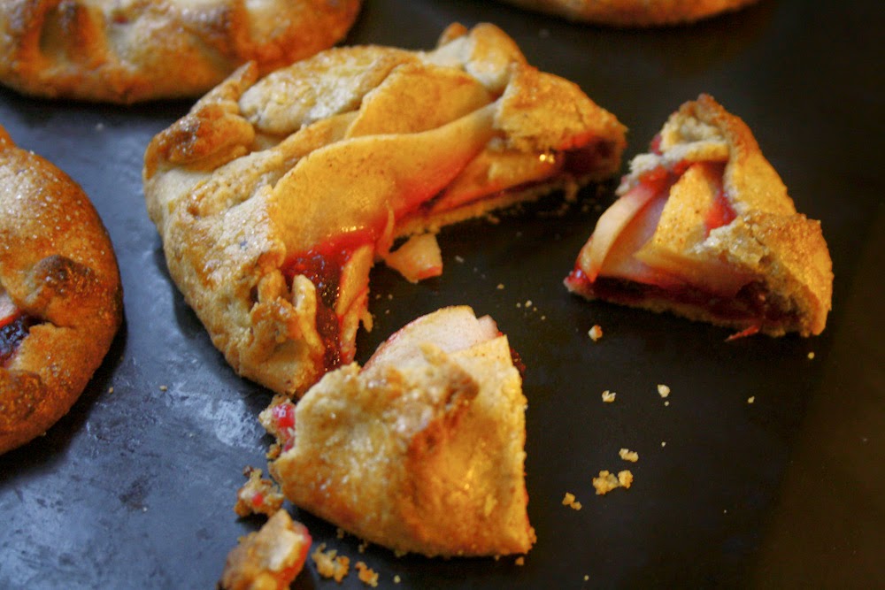 Krebsen und Aluette: Rustikale Birnen Cranberry Tartes