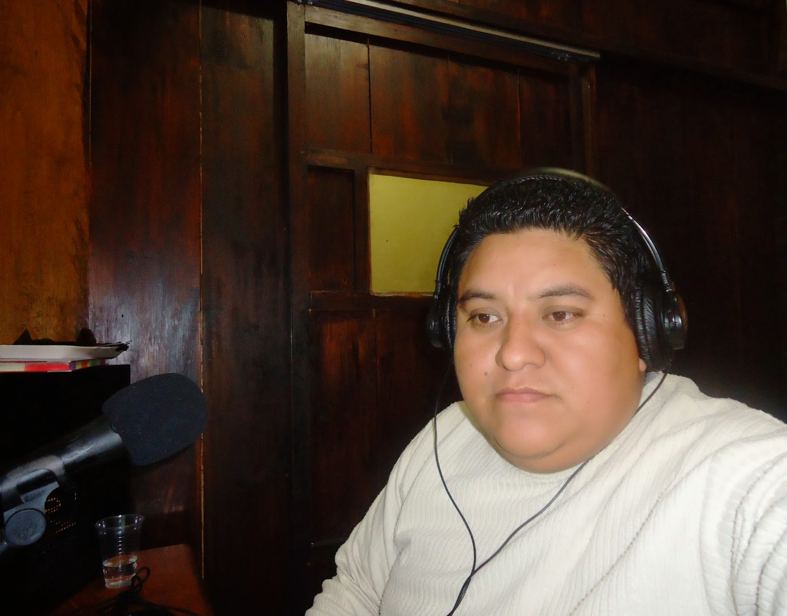 TEOLOGÍA DE MENOS A MAS RADIO CRISTIANA UNIVERSAL 100.1 F.M.