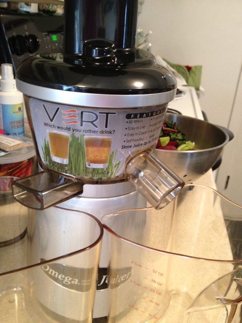 high raw food with jessica: Omega VRT 350 Juice Extractor