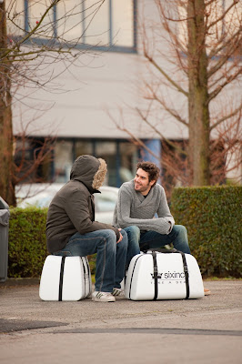 Take%2BA%2BSeat%2B_%2BSixinch%2BIndia_%2B4 Sixinch India unveils "Take a seat", a seat you can easily carry with you wherever you go