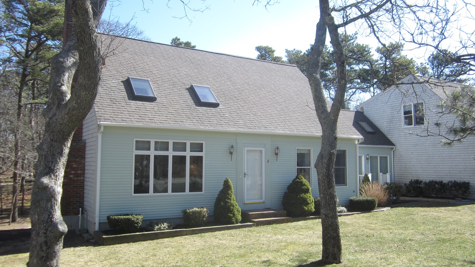 Bob's Outer Cape Cod Blog New Listing Immaculate 3 Bedroom Expanded Cape