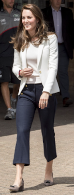 Veste Zara / pantalon J Crew / escarpins J Crew