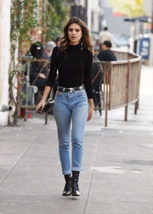 Celebrity Girls Pics: Emily Ratajkowski In Jeans Out And About In LA ...