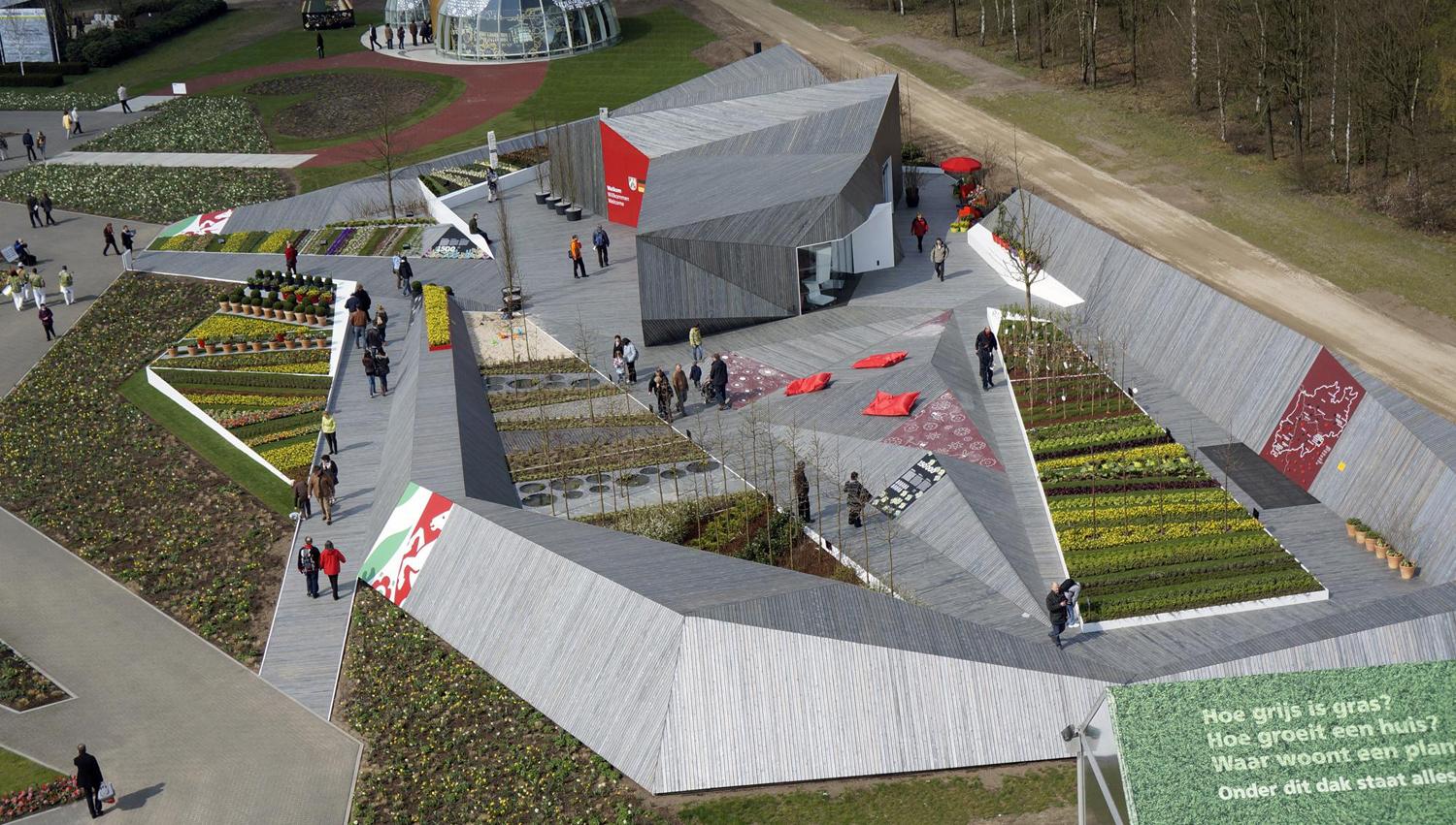 Burg Altena Der Erlebnisaufzug Minza Will Sommer