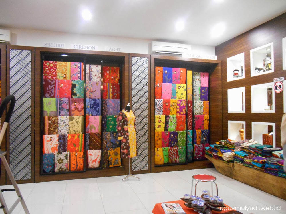 Berkunjung Ke Batik Jayakarta Blog Agus Mulyadi