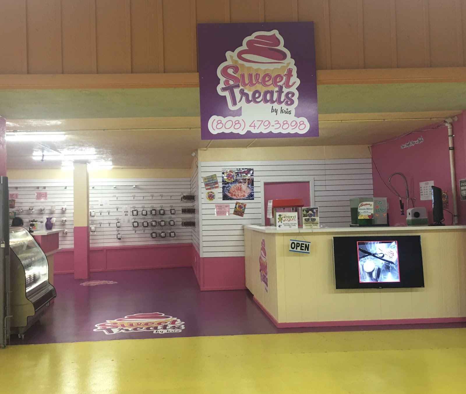 TASTE OF HAWAII SWEET TREATS BY KRIS