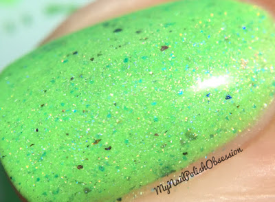 Addicted To Holos, April 2016; Philly Loves Lacquer Like A Moss Addicted To Holos, April 2016; Philly Loves Lacquer Like A Moss