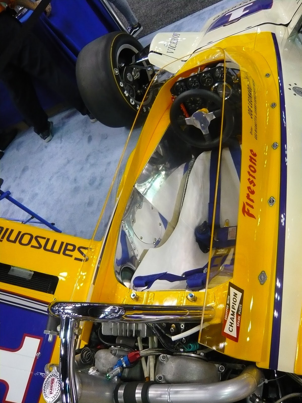 Kevin Triplett's Racing History : 1972 Vel's Parnelli Jones Racing Team ...