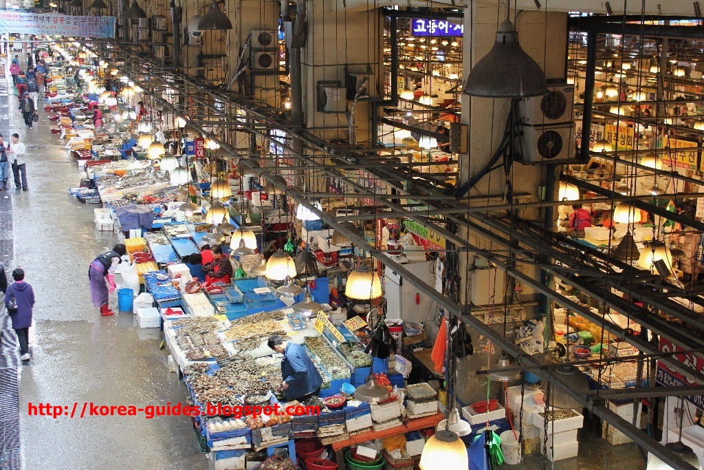 ตลาดปลานอร์ยางจิน (Noryangjin Fish Market)