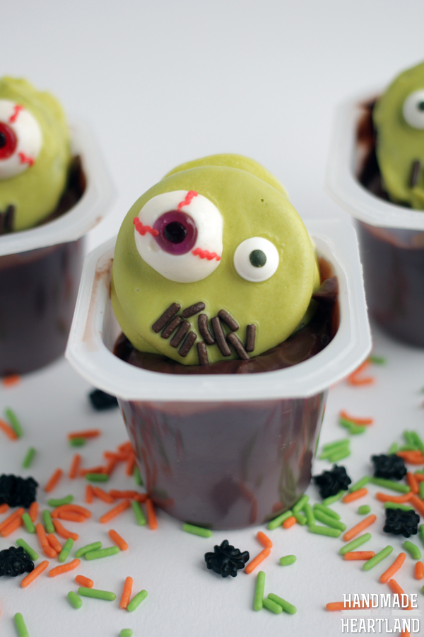 Zombie Halloween Pudding cups #Snackpackmixins #cbias #shop