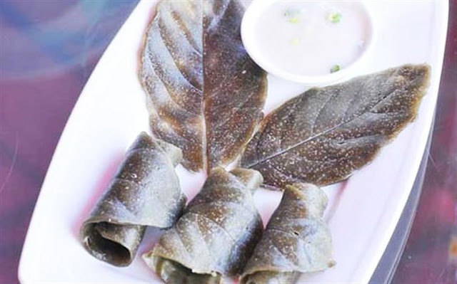 bánh lá mơ miền tây