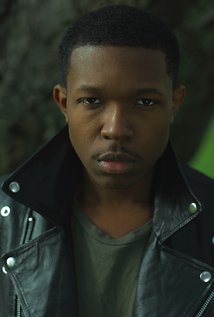 Denzel Whitaker