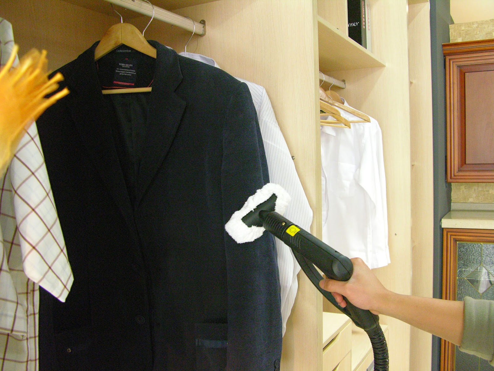 Morck Cleaning How Does a Steam Cleaner Work?