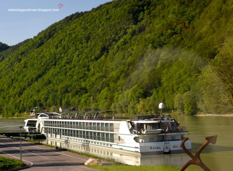 Thinking about a European river cruise? Here are 10 things you should know. | Ms. Toody Goo Shoes