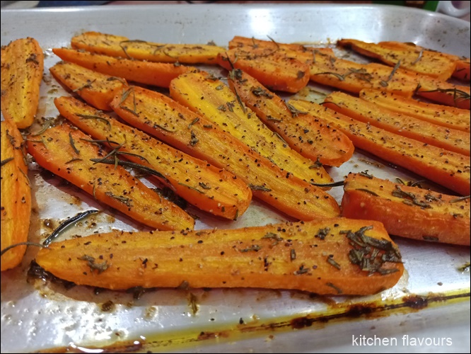 kitchen flavours RosemaryRoasted Carrots with Brown Sugar