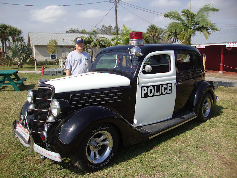 Sweet Meanderings: Finishing Up Yesteryear Village