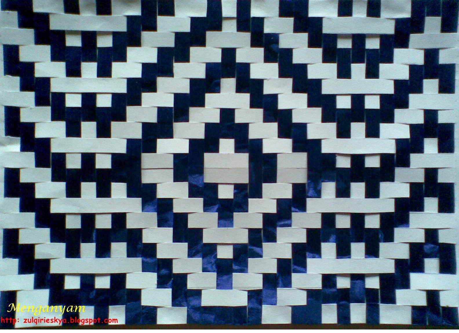 Hope is now here Anyaman