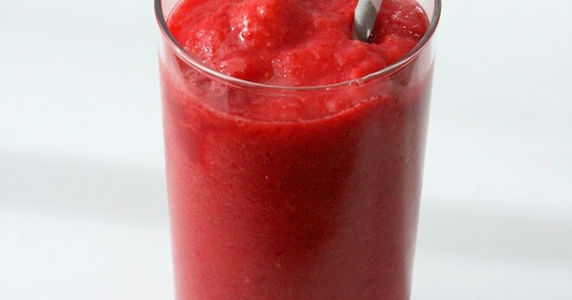 Breakfast Basics: Watermelon-Raspberry Smoothie—So Summery! / Hey, EEP!